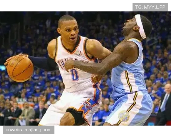 纪录之夜:水星全队送出35次助攻,展现极致团队篮球 纪录之夜:水星全队送出35次助攻,展现极致团队篮球